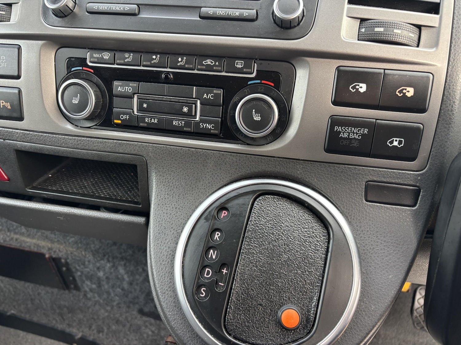 Used Volkswagen Caravelle 2014 for sale - 76525711: Photo 17