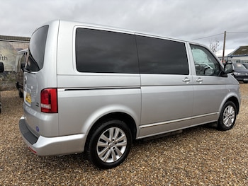 Used Volkswagen Caravelle 2014 for sale - 76525711: Photo