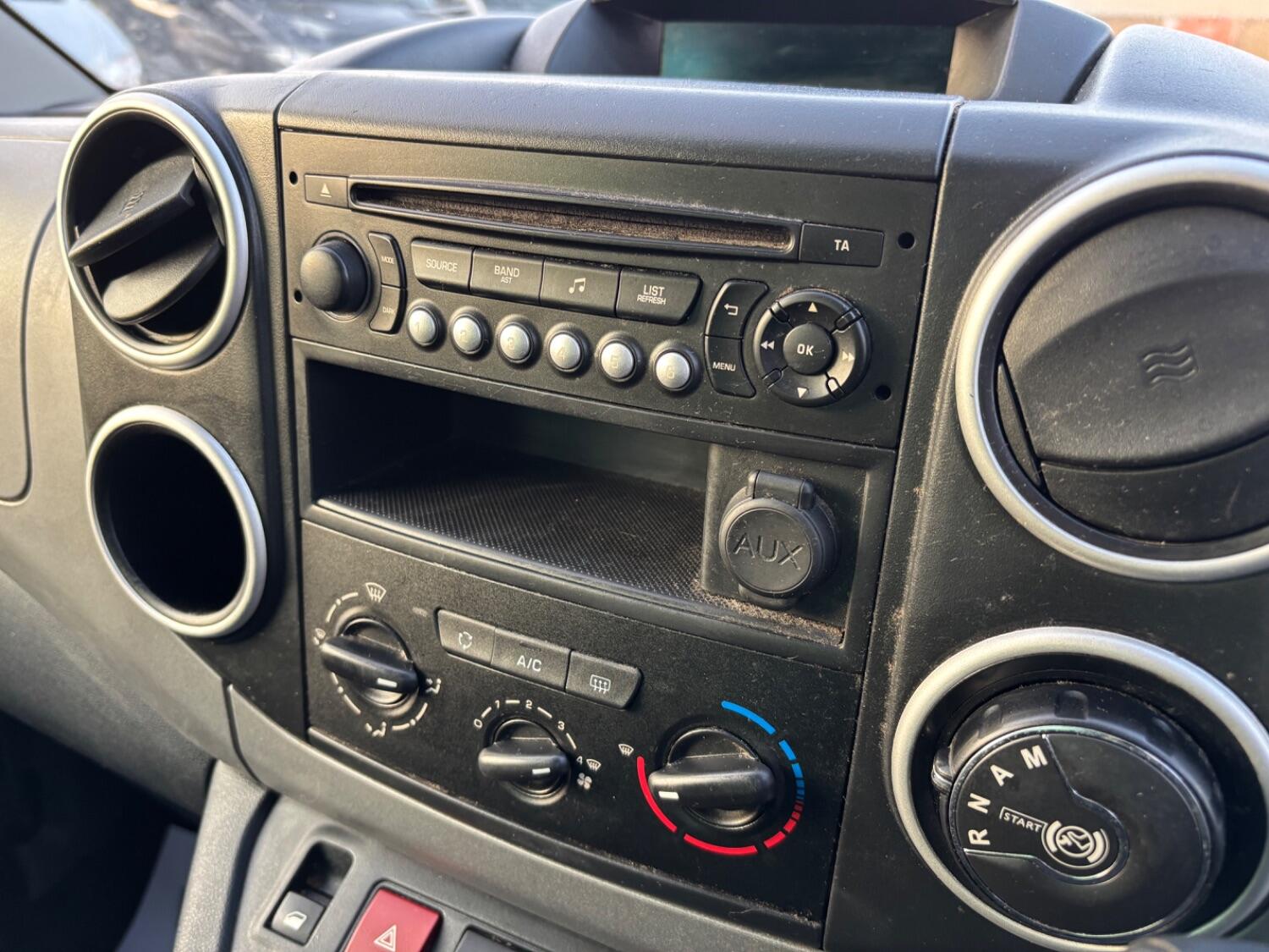 Used Peugeot Partner 2017 for sale - 76793562: Photo 17