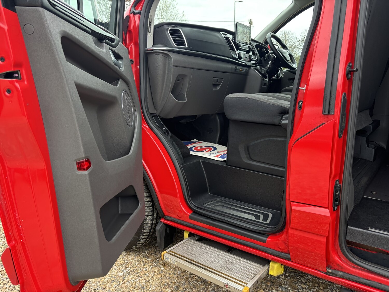 Used Ford Tourneo Custom 2019 for sale - 78105938: Photo 12