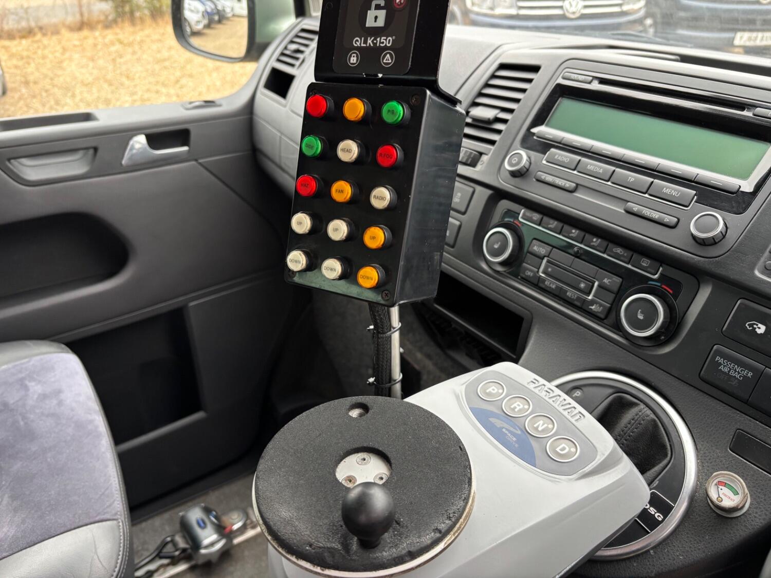 Used Volkswagen Caravelle 2011 for sale - 77313913: Photo 14