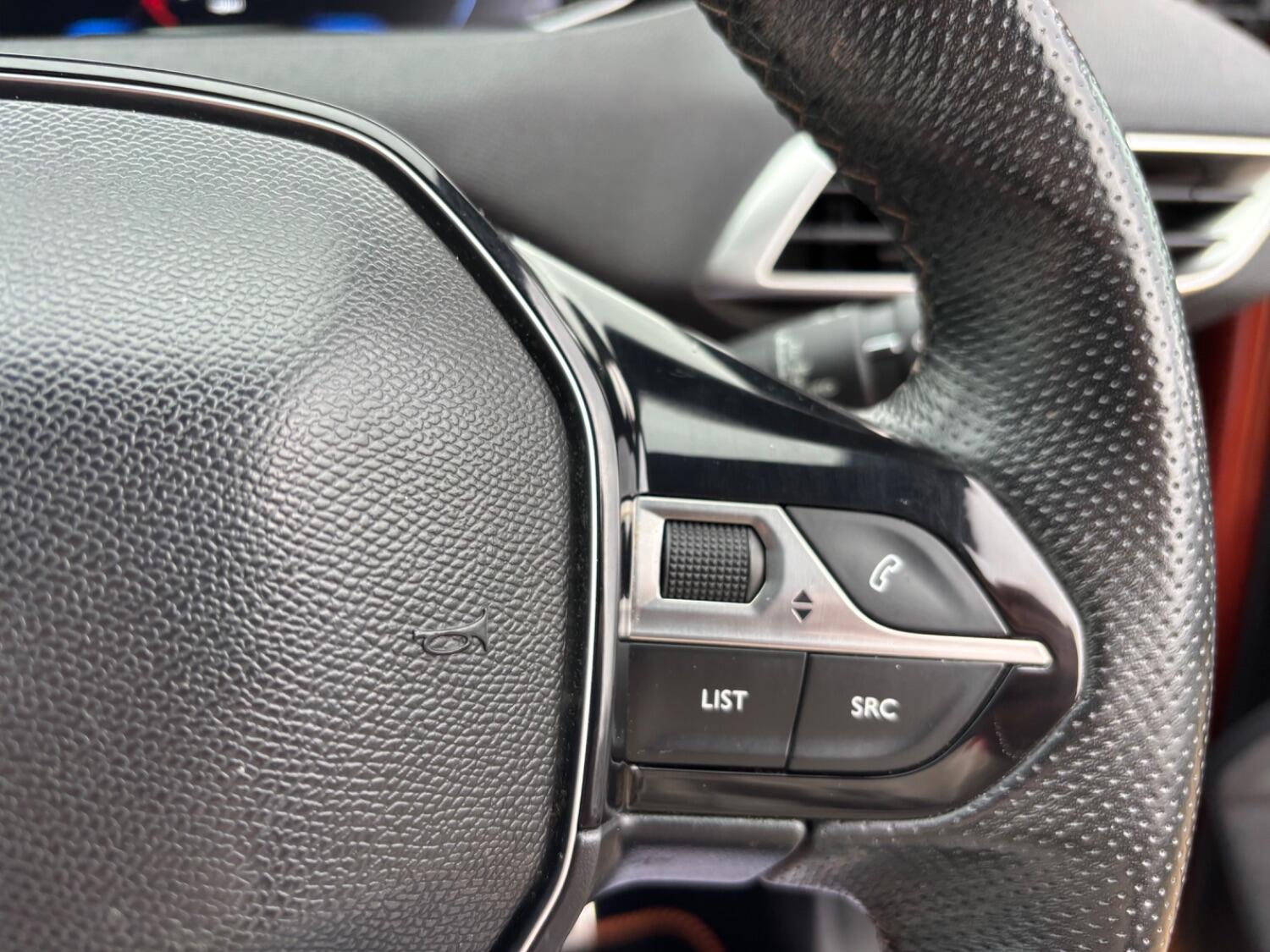 Used Peugeot 3008 2018 for sale - 76363083: Photo 17