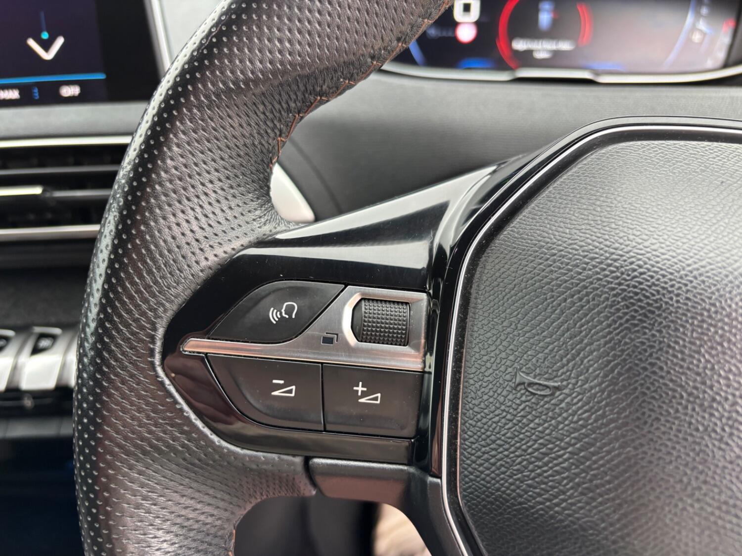 Used Peugeot 3008 2018 for sale - 76363083: Photo 18
