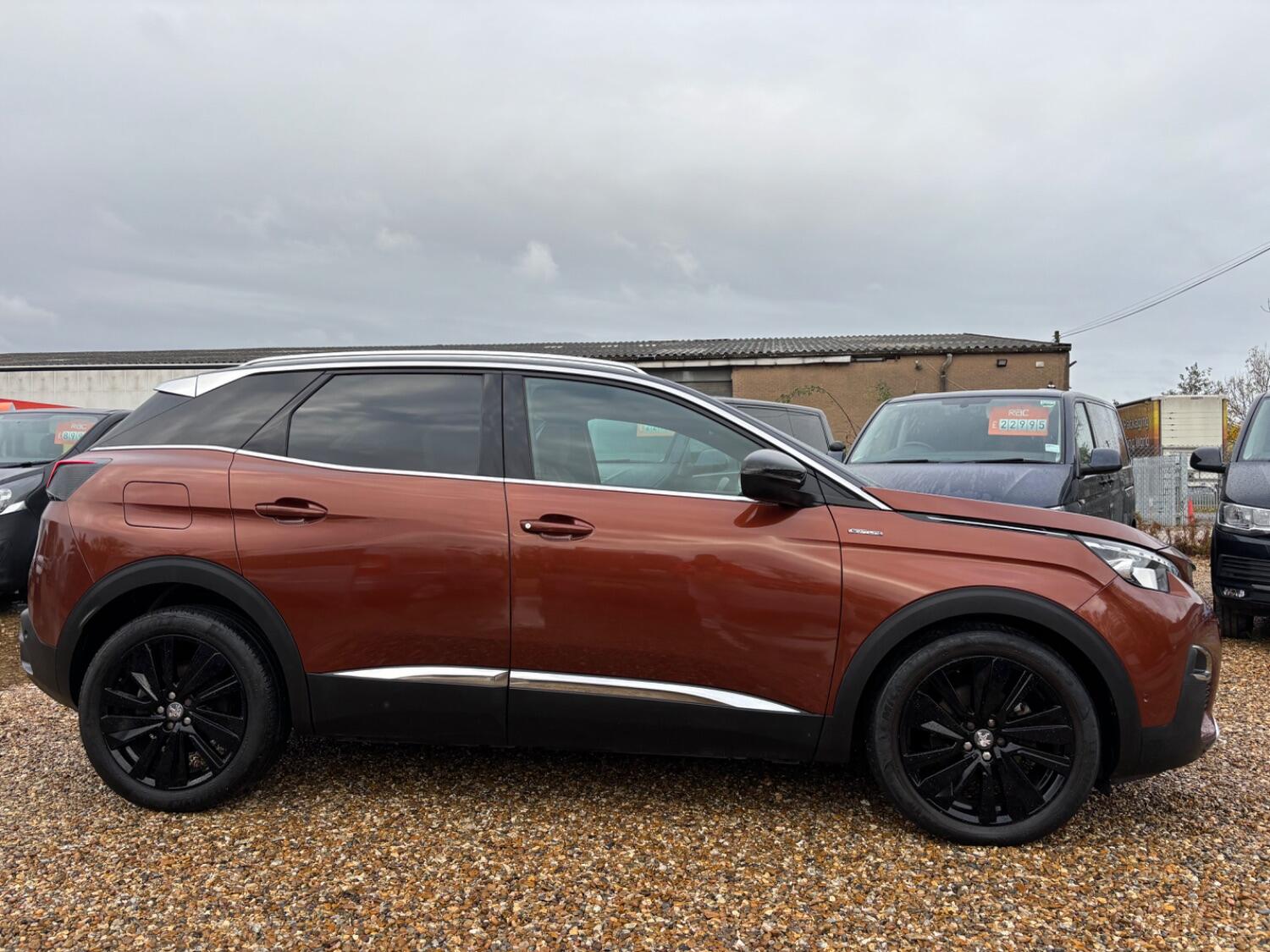 Used Peugeot 3008 2018 for sale - 76363083: Photo 2