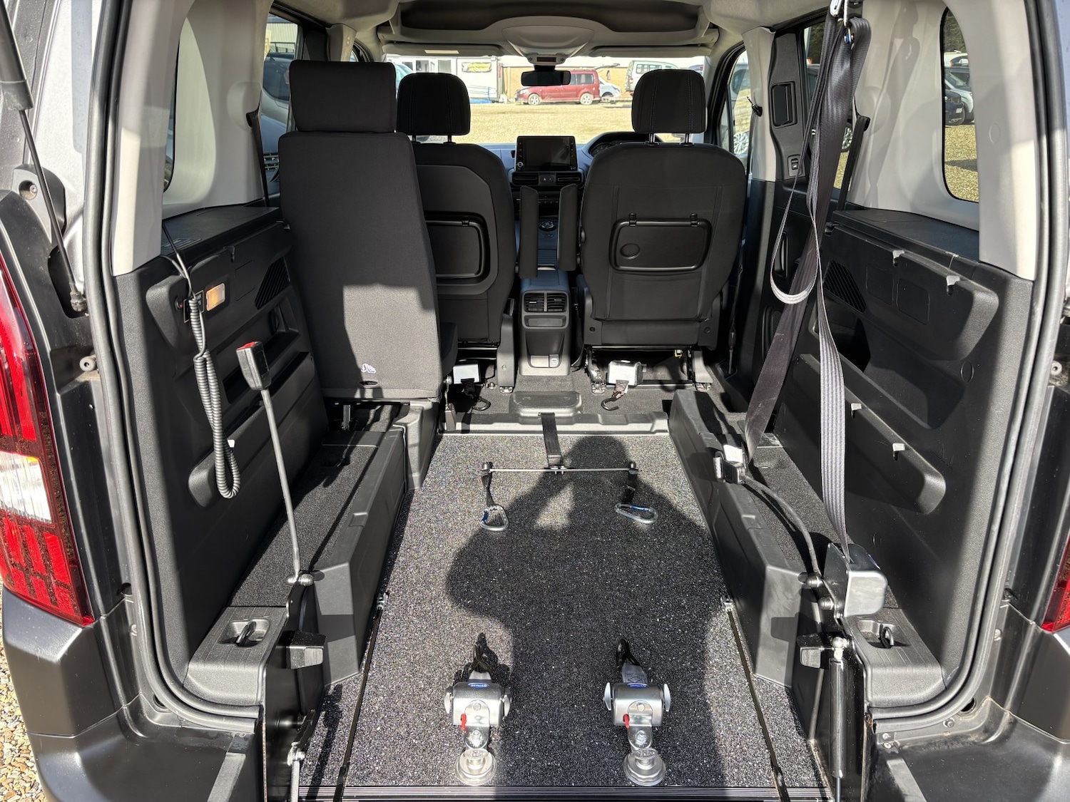 Used Peugeot Rifter 2020 for sale - 77687704: Photo 10