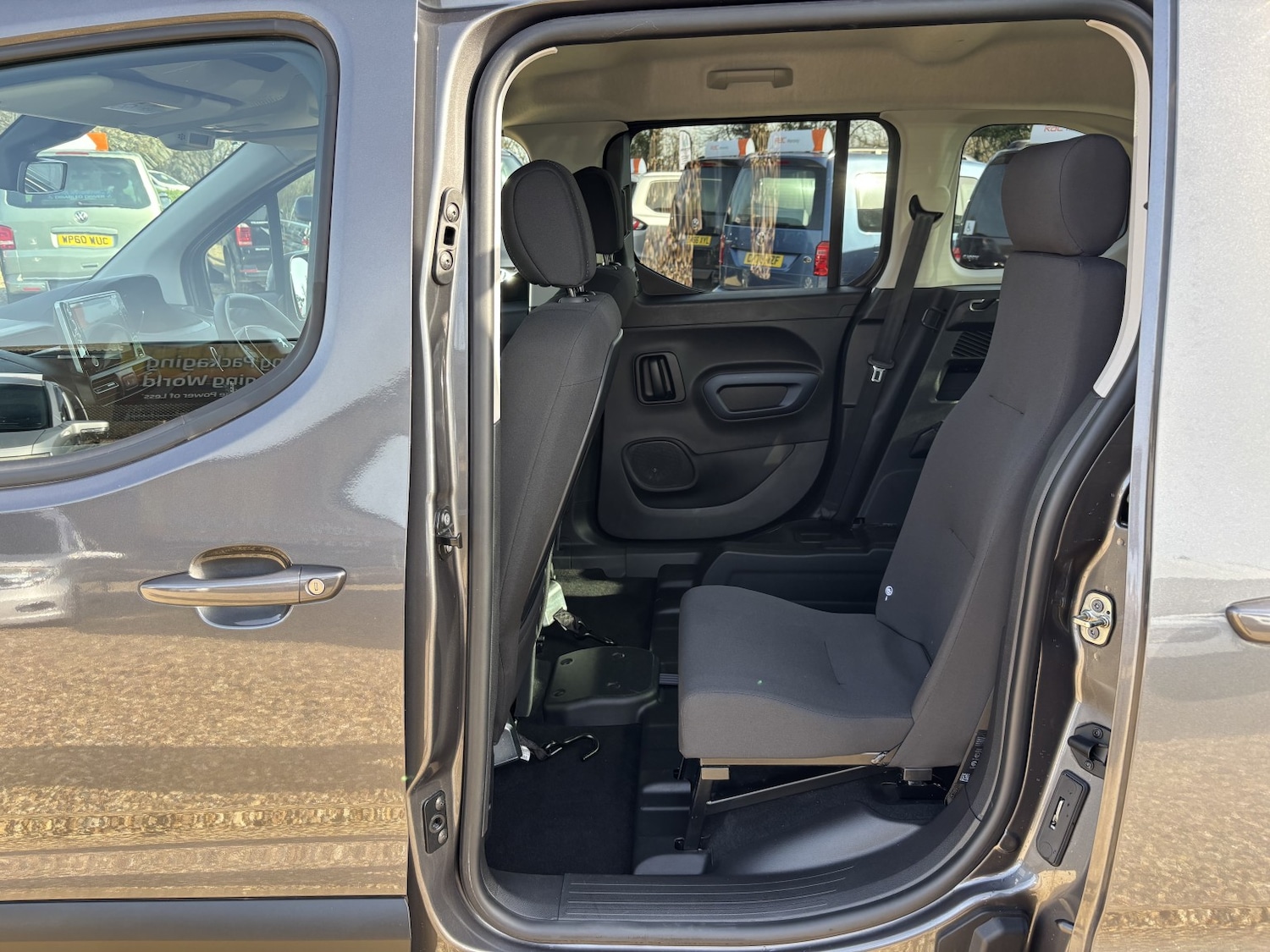 Used Peugeot Rifter 2020 for sale - 77687704: Photo 12