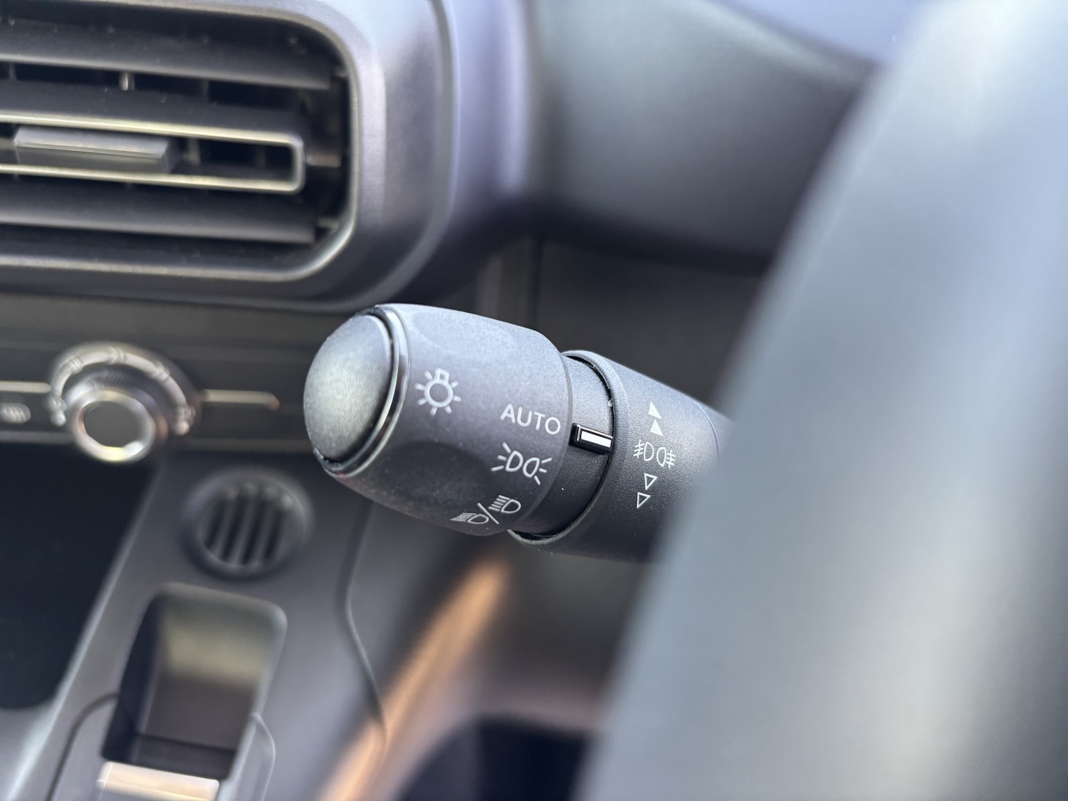 Used Peugeot Rifter 2020 for sale - 77687704: Photo 26