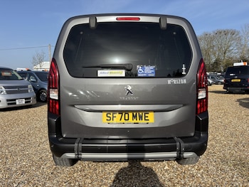 Used Peugeot Rifter 2020 for sale - 77687704: Photo