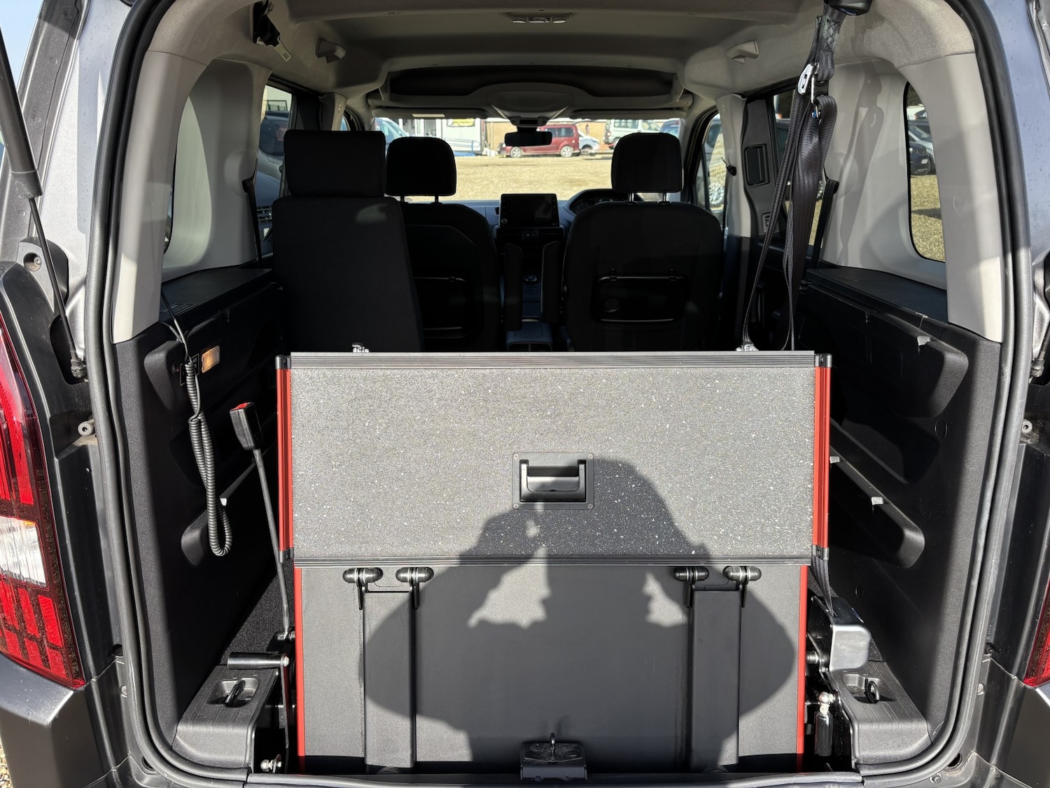 Used Peugeot Rifter 2020 for sale - 77687704: Photo 9