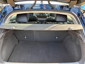 Used Renault Megane 2017 for sale - 75561518: Photo