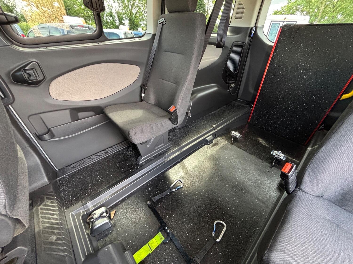 Used Ford Tourneo Custom 2017 for sale - 76793556: Photo 15