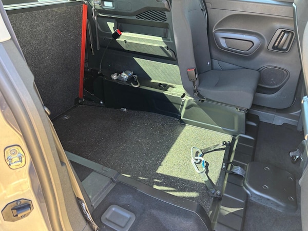Used Peugeot Rifter 2021 for sale - 74133175: Photo 20