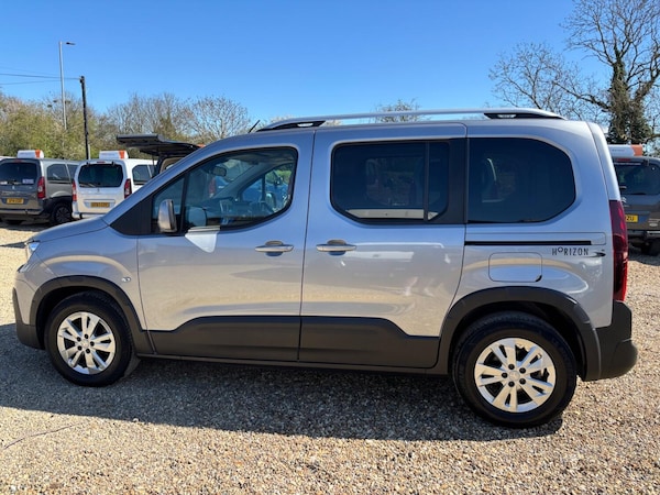Used Peugeot Rifter 2021 for sale - 74133175: Photo 6