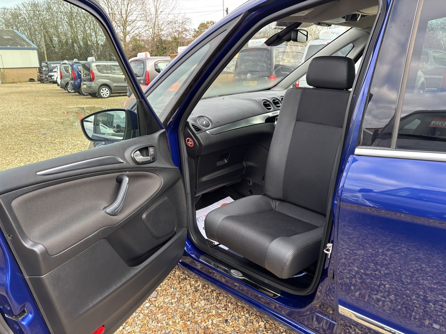 Used Ford Galaxy 2015 for sale - 76656143: Photo 14