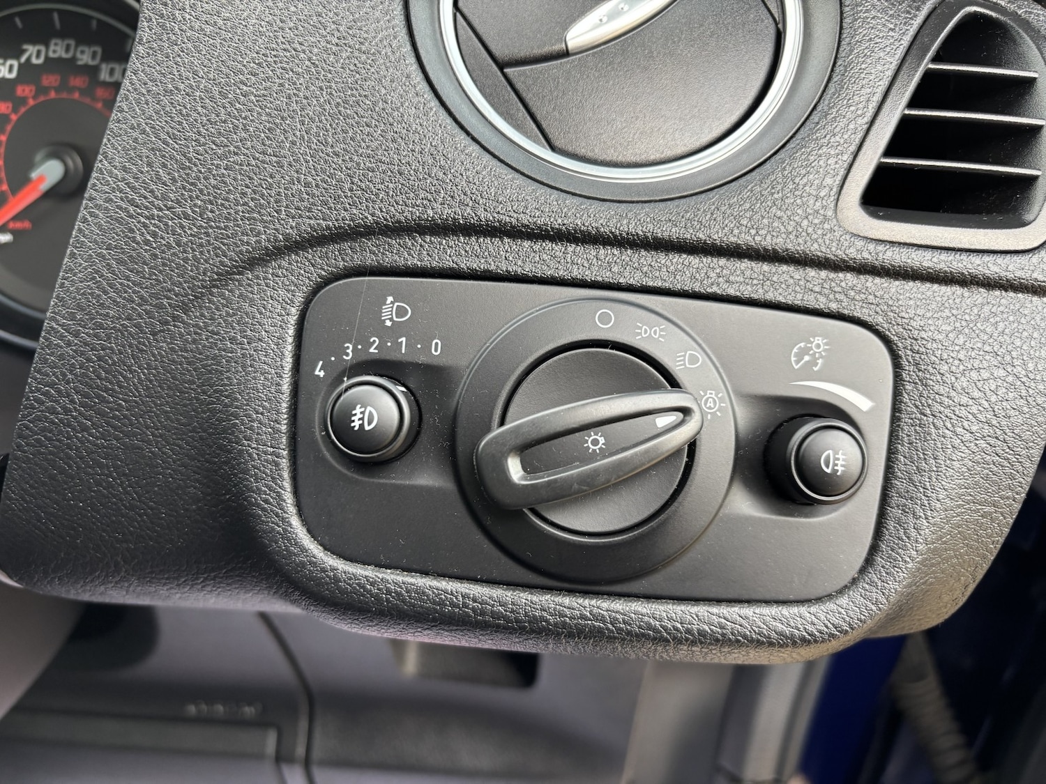 Used Ford Galaxy 2015 for sale - 76656143: Photo 22