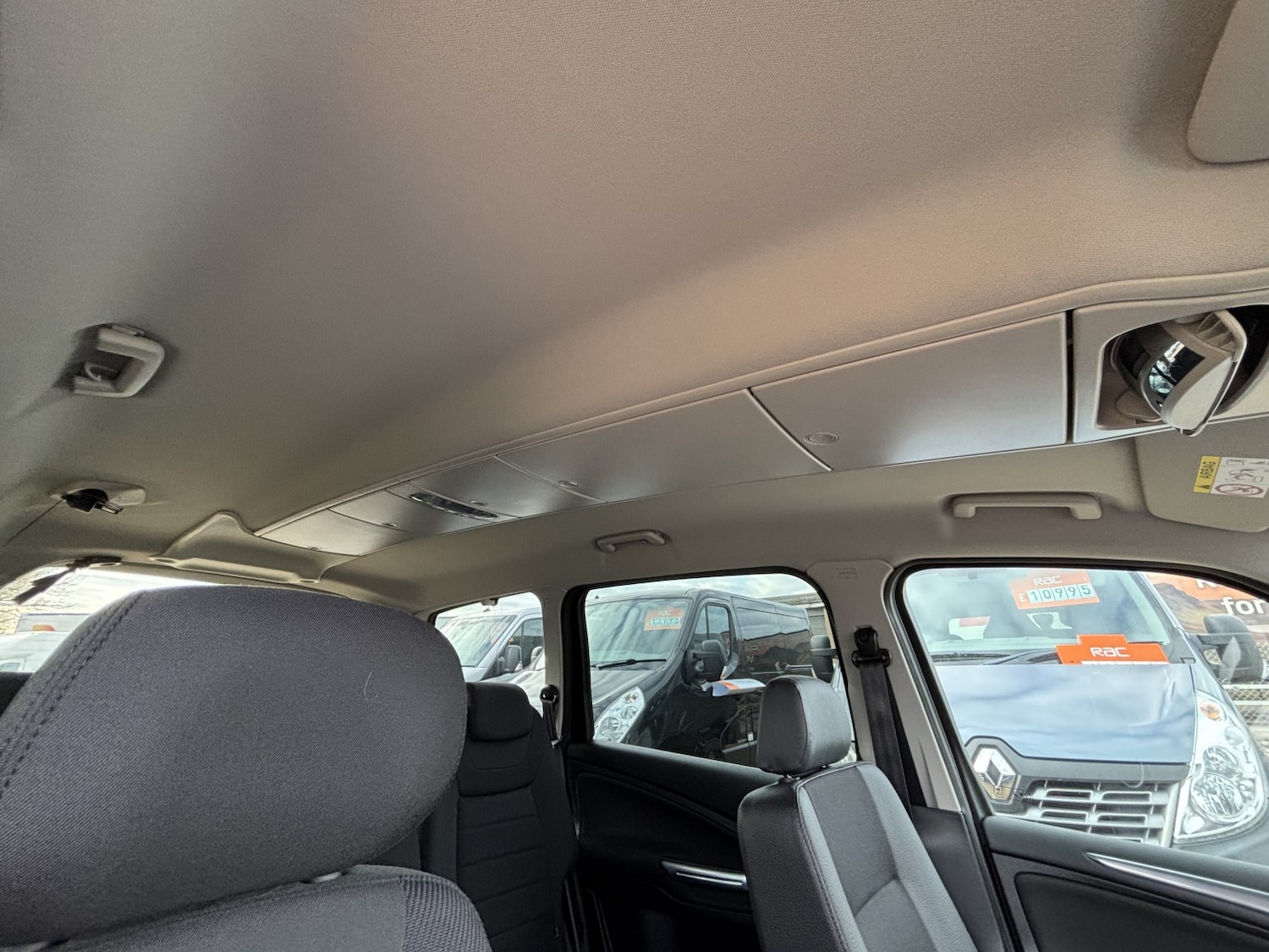 Used Ford Galaxy 2015 for sale - 76656143: Photo 25