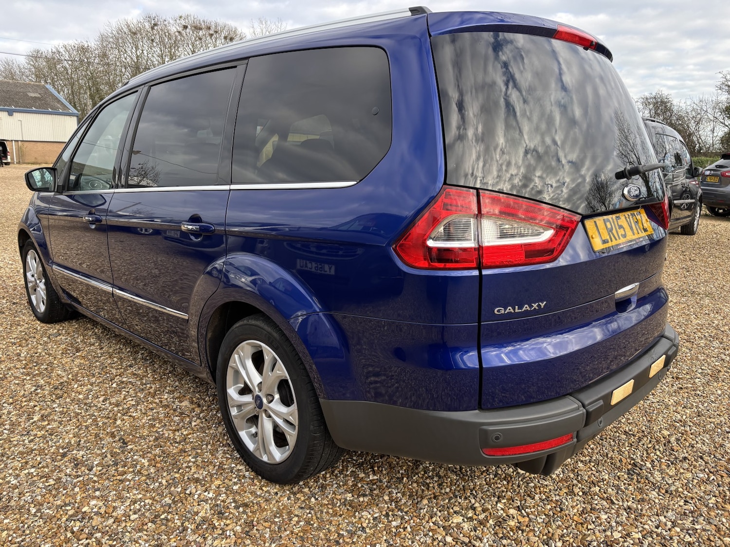 Used Ford Galaxy 2015 for sale - 76656143: Photo 7