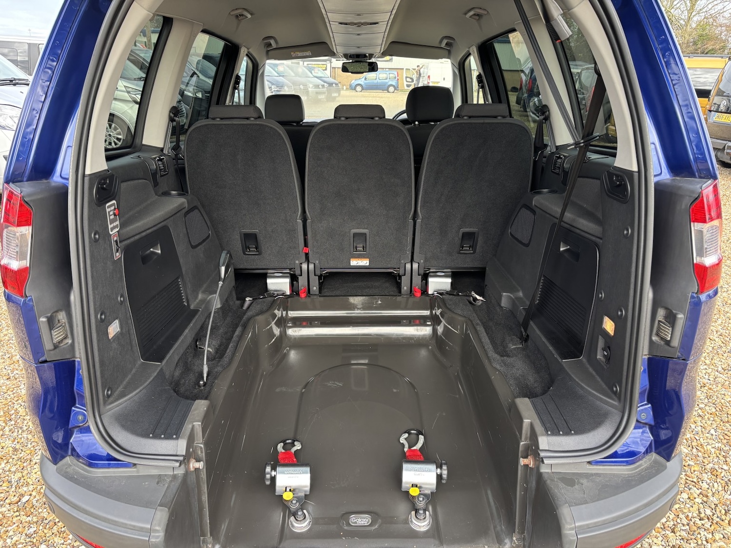 Used Ford Galaxy 2015 for sale - 76656143: Photo 9