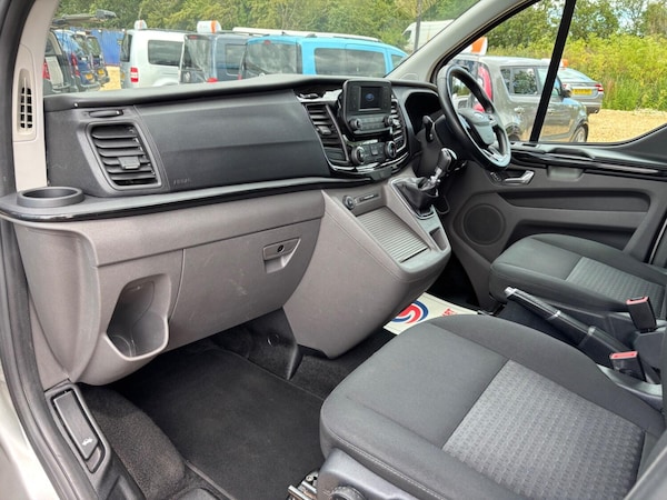 Used Ford Tourneo Custom 2019 for sale - 75074312: Photo 14