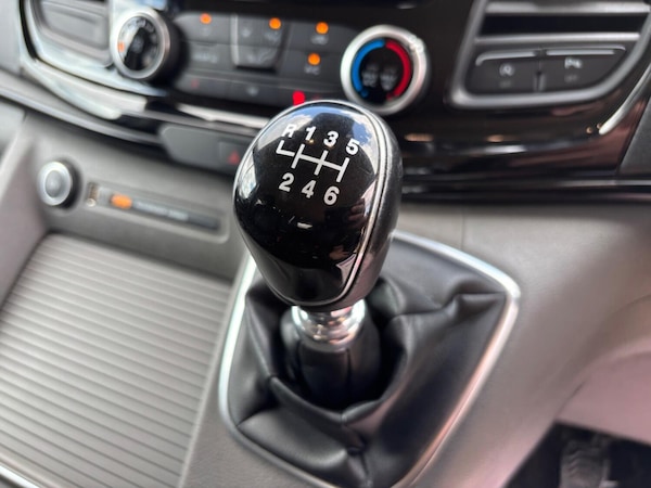 Used Ford Tourneo Custom 2019 for sale - 75074312: Photo 20