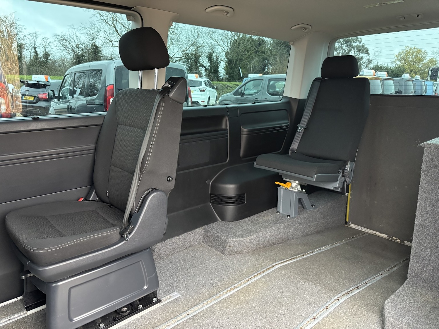 Used Volkswagen Caravelle 2017 for sale - 76718429: Photo 12