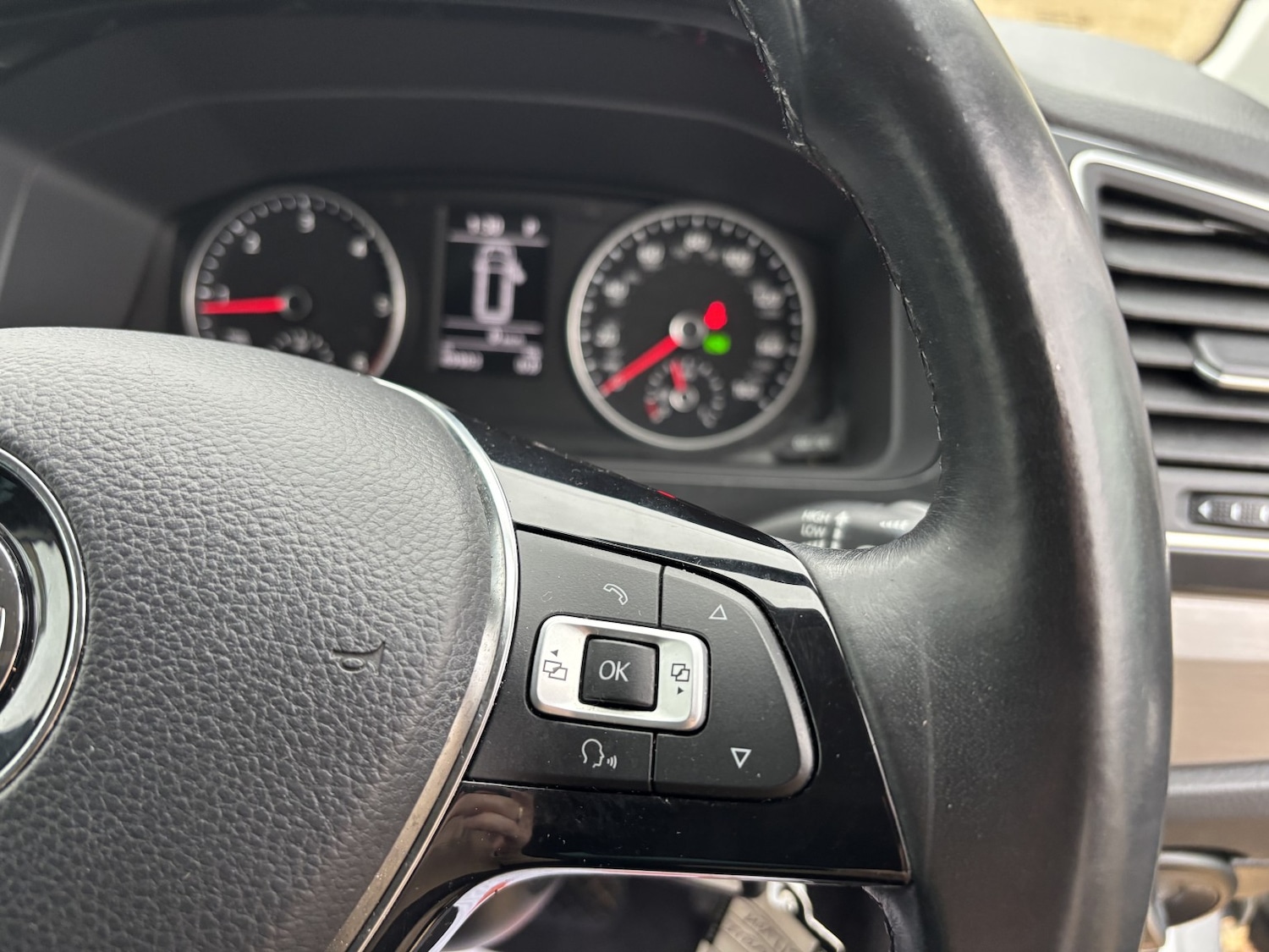 Used Volkswagen Caravelle 2017 for sale - 76718429: Photo 19