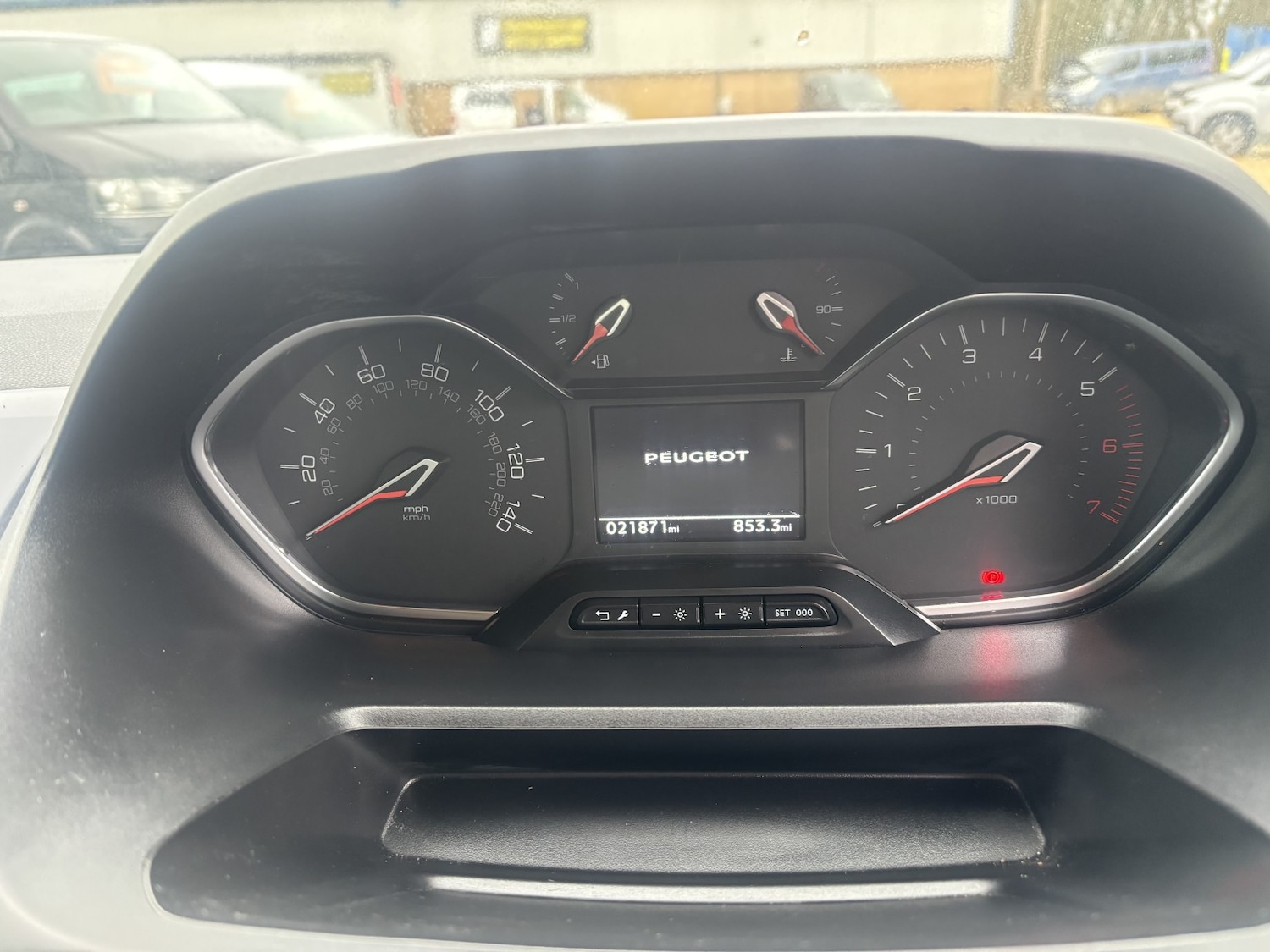 Used Peugeot Rifter 2020 for sale - 77314099: Photo 16