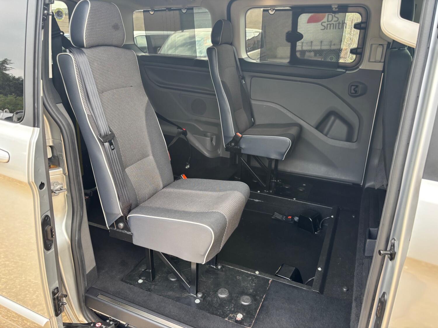 Used Ford Tourneo Custom 2019 for sale - 77314128: Photo 13