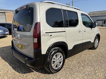 Used Peugeot Rifter 2020 for sale - 78744977: Photo
