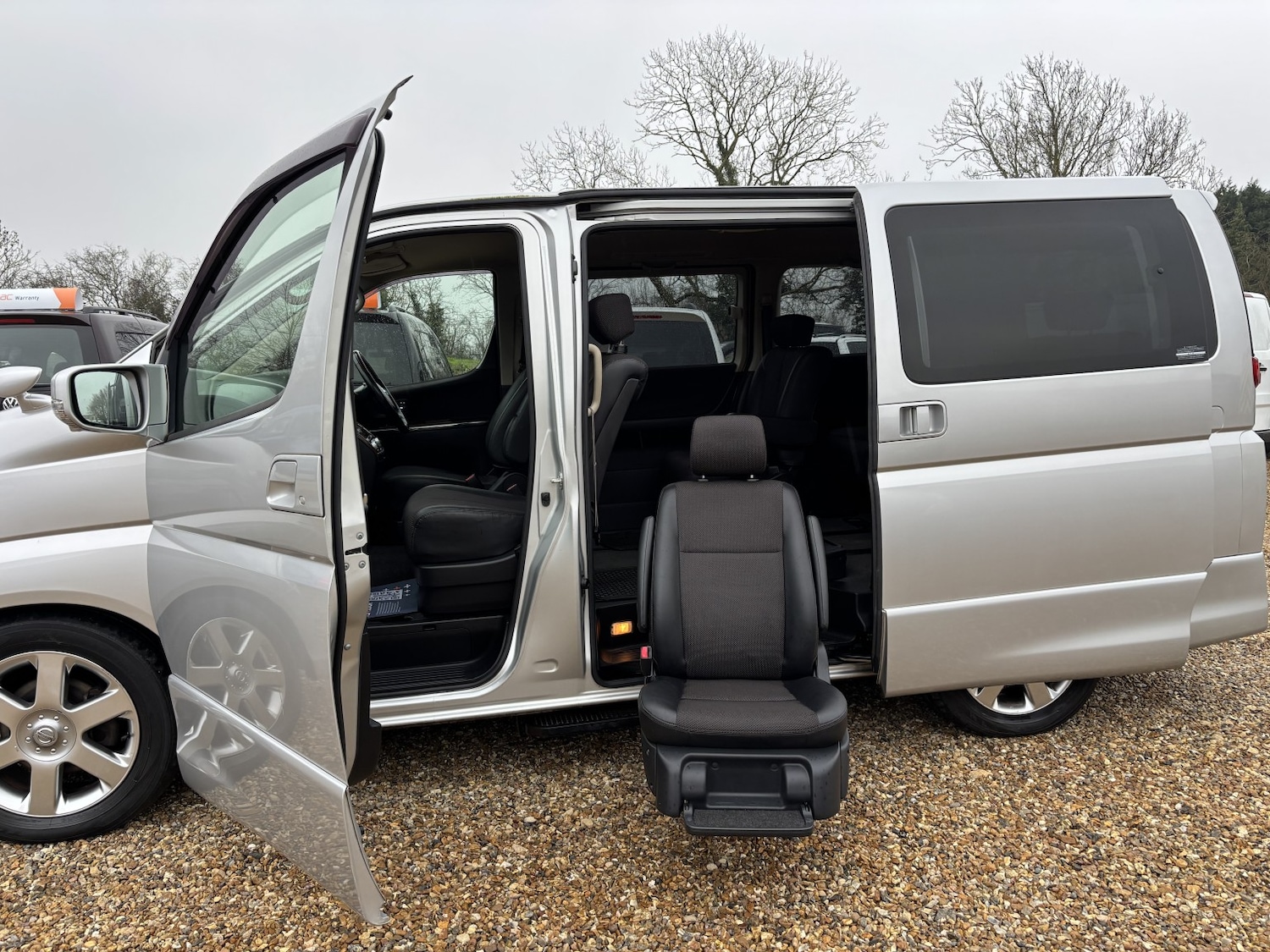 Used Nissan Elgrand 2021 for sale - 77423550: Photo 10