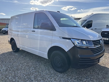 Used Volkswagen Transporter 2022 for sale - 78060523: Photo