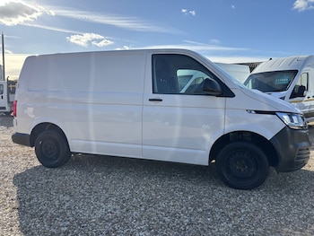 Used Volkswagen Transporter 2022 for sale - 78060523: Photo