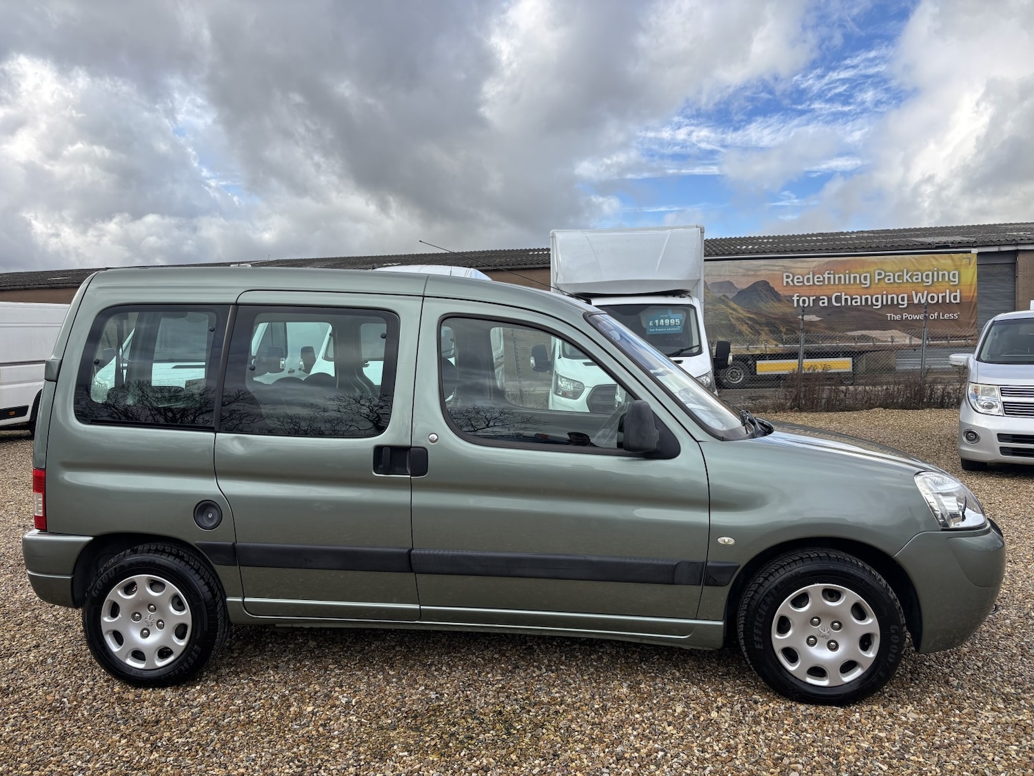 Used Peugeot Partner 2009 for sale - 77864822: Photo 2