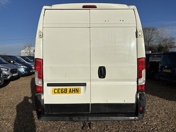 Used Peugeot Boxer 2018 for sale - 76836997: Photo