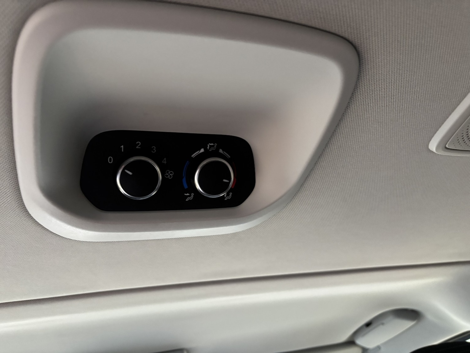 Used Ford Tourneo Custom 2020 for sale - 77578481: Photo 16