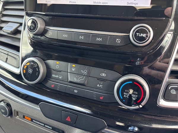 Used Ford Tourneo Custom 2019 for sale - 75079471: Photo 17