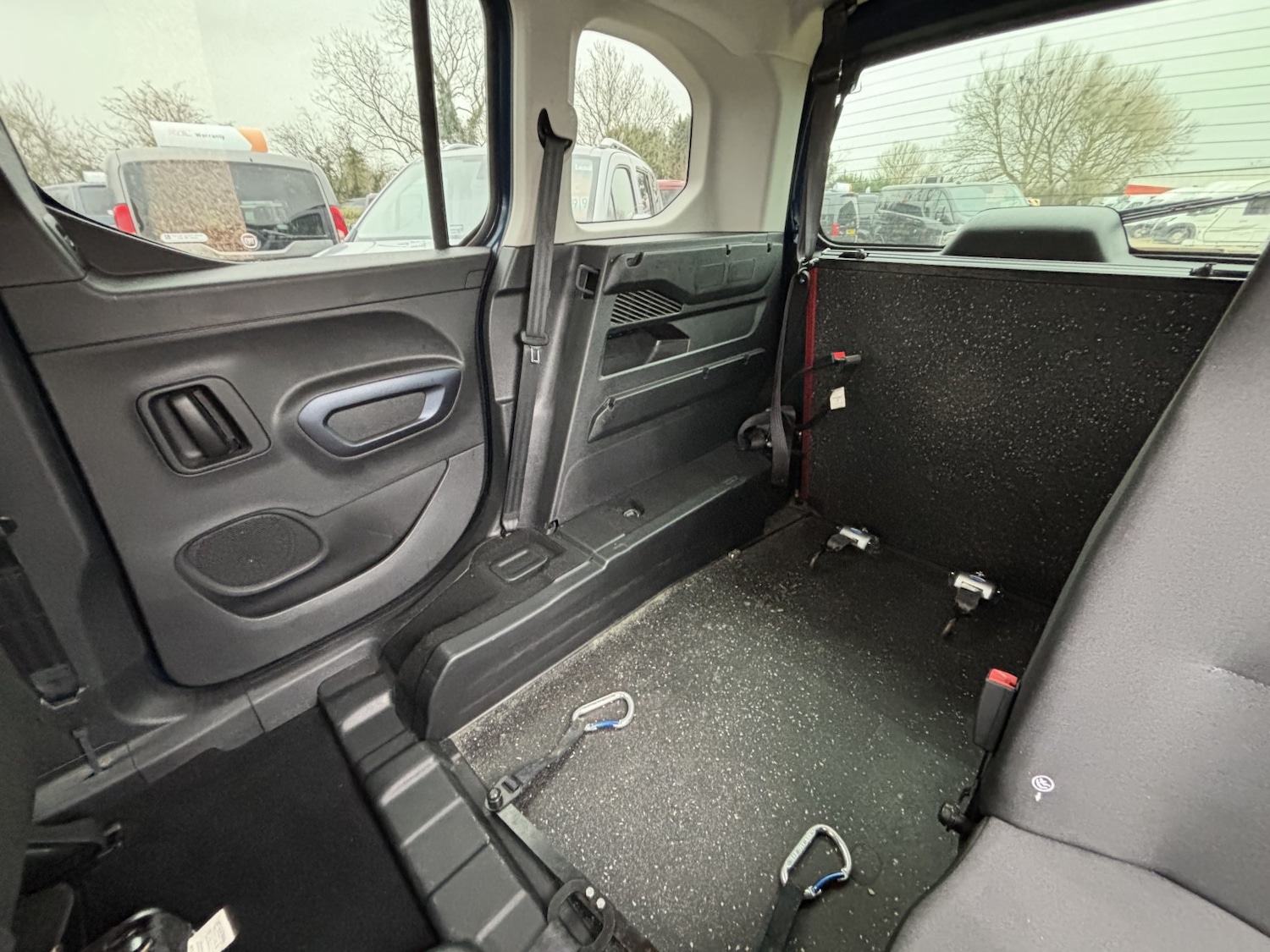 Used Peugeot Rifter 2020 for sale - 77336275: Photo 11