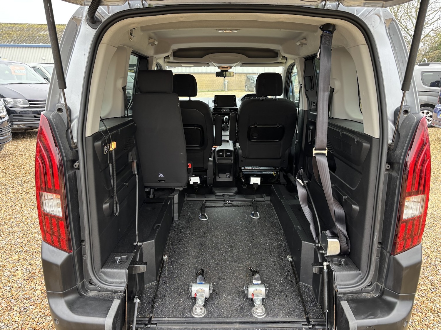 Used Peugeot Rifter 2020 for sale - 77336291: Photo 10