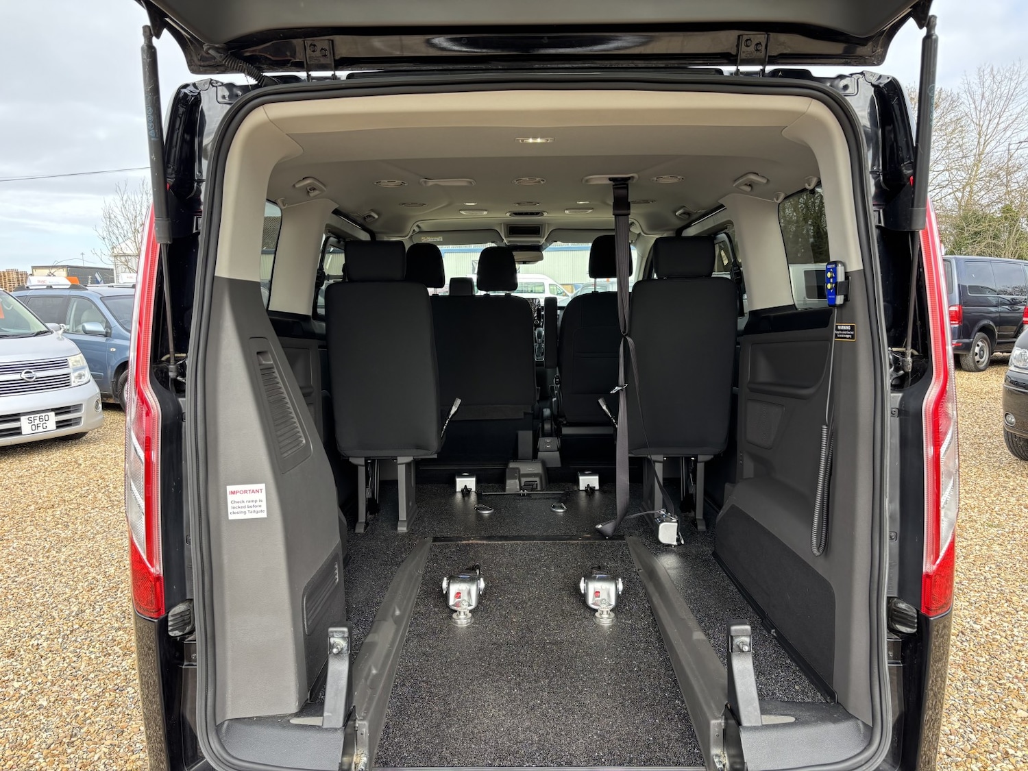 Used Ford Tourneo Custom 2021 for sale - 77735756: Photo 9