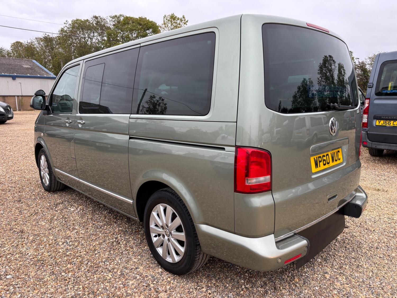 Used Volkswagen Caravelle 2011 for sale - 76591541: Photo 5