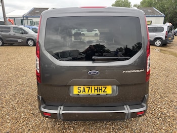 Used Ford Grand Tourneo Connect 2021 for sale - 78846149: Photo