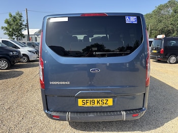 Used Ford Tourneo Custom 2019 for sale - 79023946: Photo