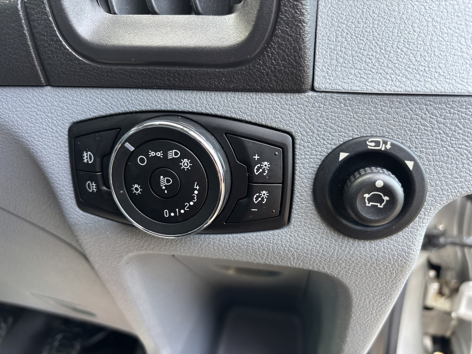 Used Ford Transit 2016 for sale - 77735837: Photo 21