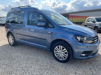 Used Volkswagen Caddy Maxi Life 2018 for sale - 79588916: Photo