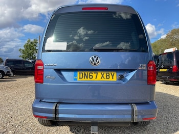 Used Volkswagen Caddy Maxi Life 2018 for sale - 79588916: Photo