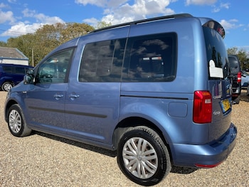 Used Volkswagen Caddy Maxi Life 2018 for sale - 79588916: Photo