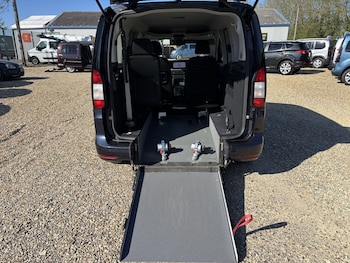 Used Ford Tourneo Connect 2023 for sale - 78379400: Photo