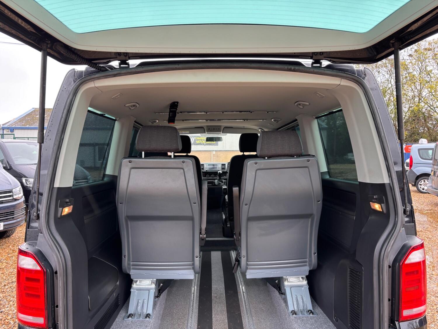 Used Volkswagen Caravelle 2017 for sale - 76363033: Photo 11