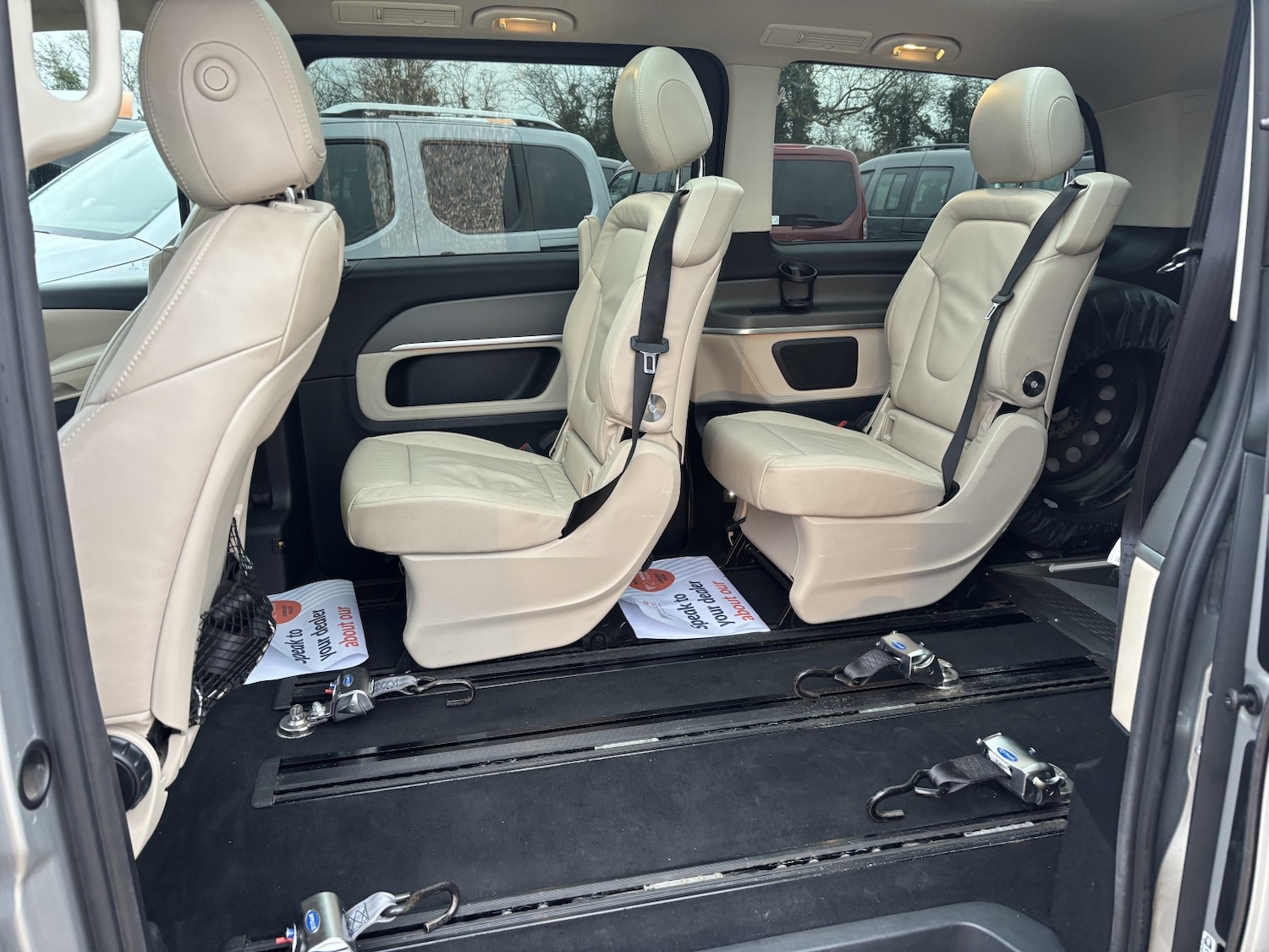 Used Mercedes-Benz V-Class 2019 for sale - 77336261: Photo 16