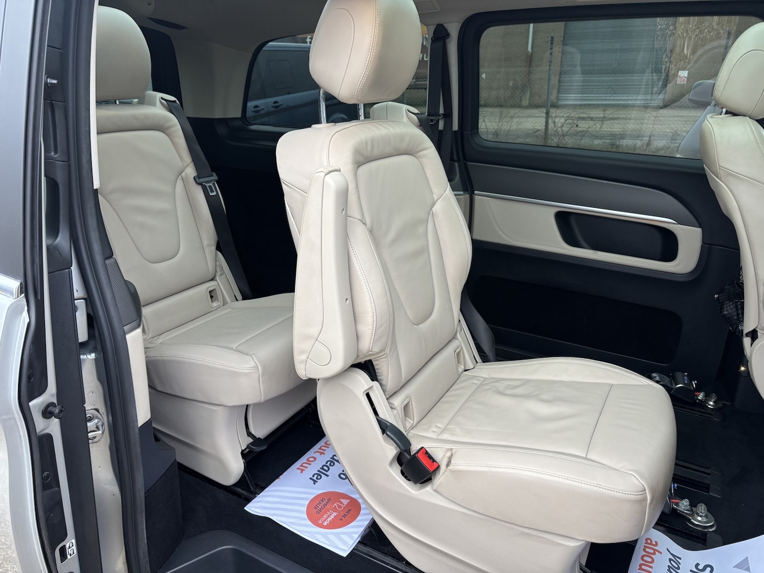 Used Mercedes-Benz V-Class 2019 for sale - 77336261: Photo 20